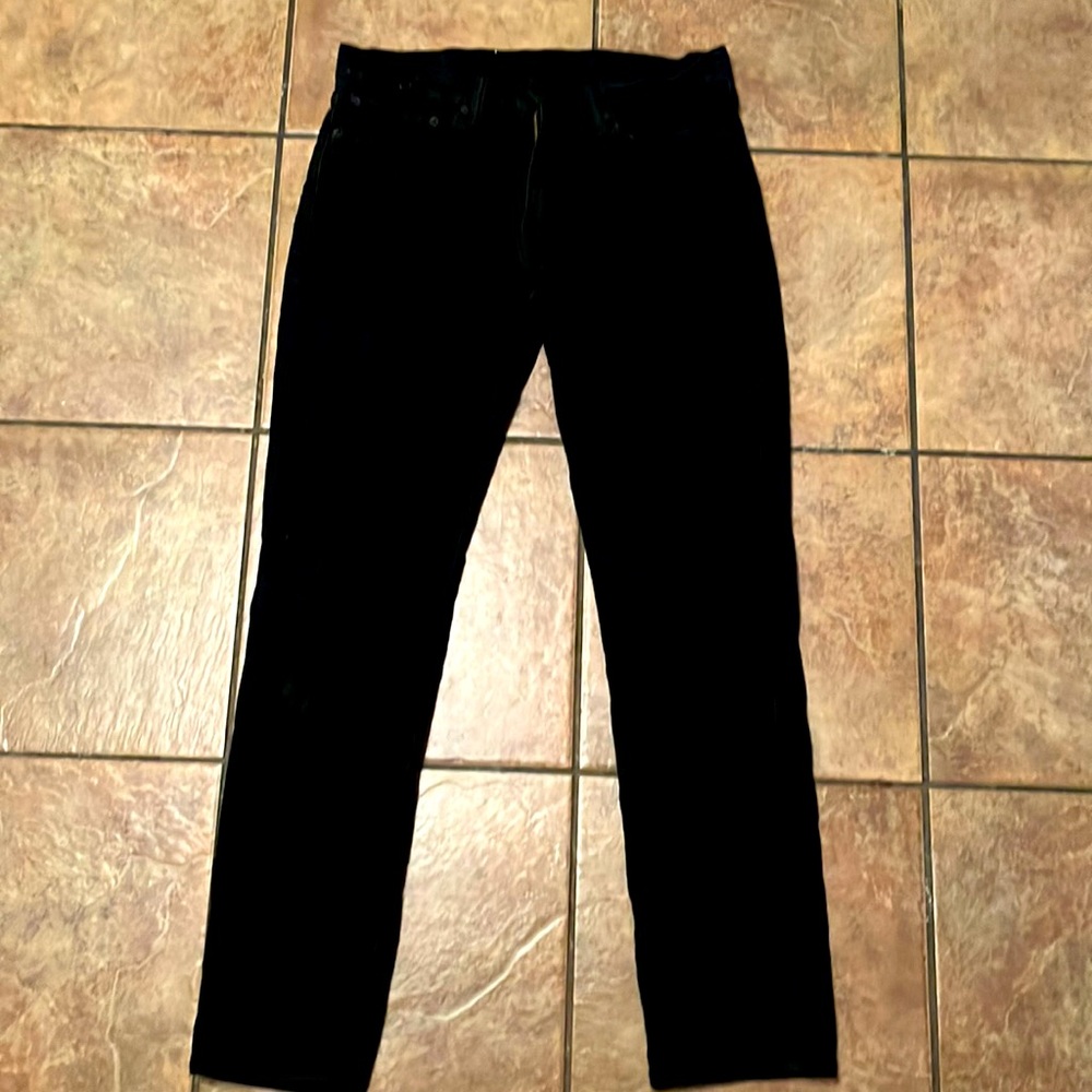 Levis Strauss &Co